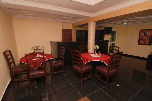 Belvoir Hotel