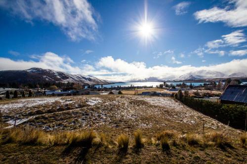 Hillcrest Lodge A