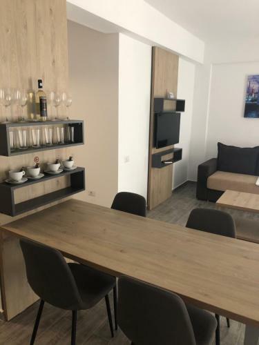 Apartament Ella C&c Residence