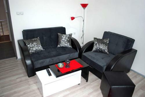 Apartmani Ema
