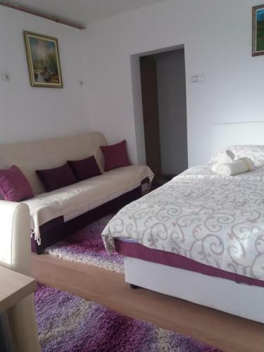 Apartment Bu?i?