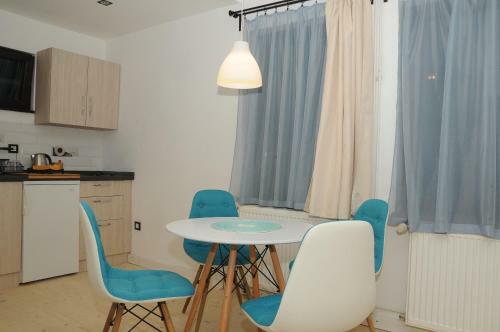 As Apartments