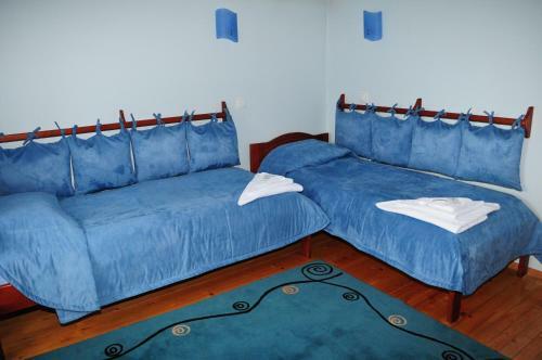 Hostal Kris Guest House