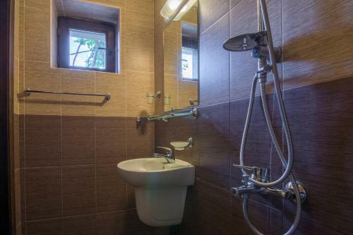 Hostal Macedonia Guest House
