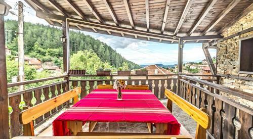 Hostal Macedonia Guest House