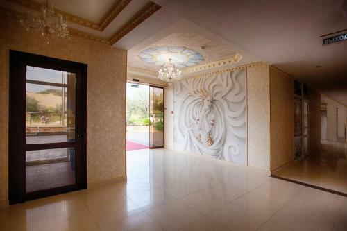 Hotel Odissey
