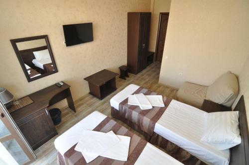 Hostal Valeks Guest House