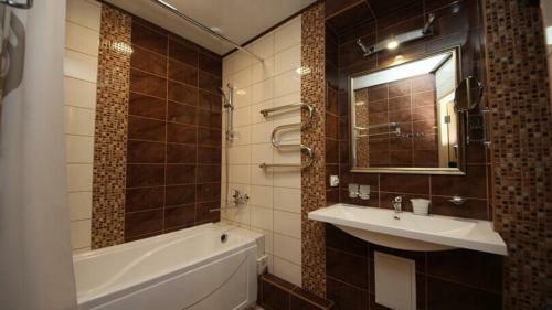 Hostal Guesthouse Iris