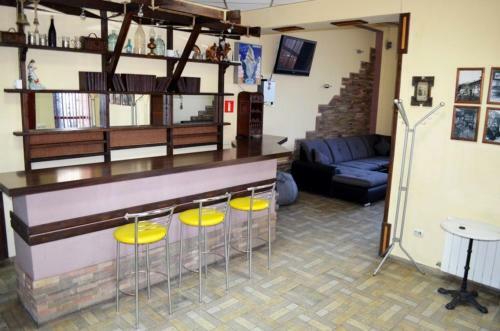 Hostal Rio Guest House