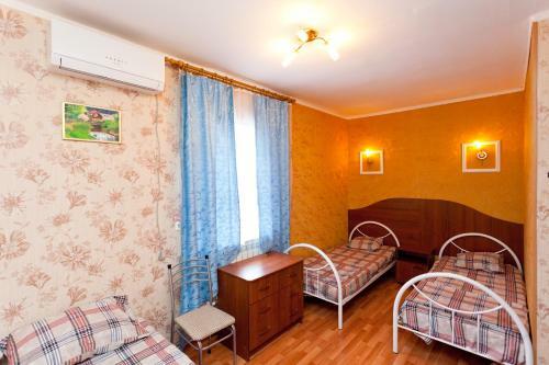 Hostal ??? ?????