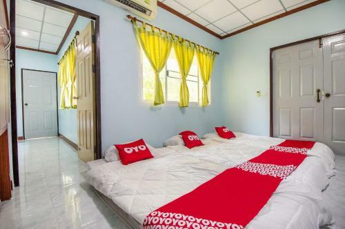 Hostal Oyo 696 Reuntonnam Amphawa