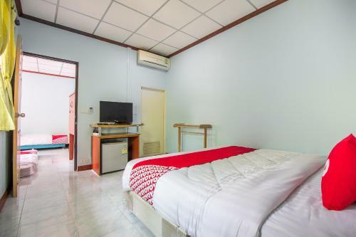 Hostal Oyo 696 Reuntonnam Amphawa