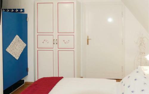 Two-bedroom Apartment In St. Georgen Am Langsee