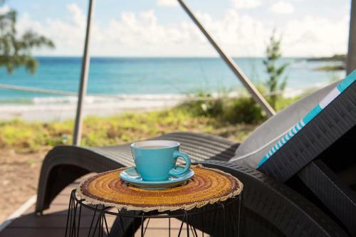 Hotel Bremer Island Banubanu Beach Retreat