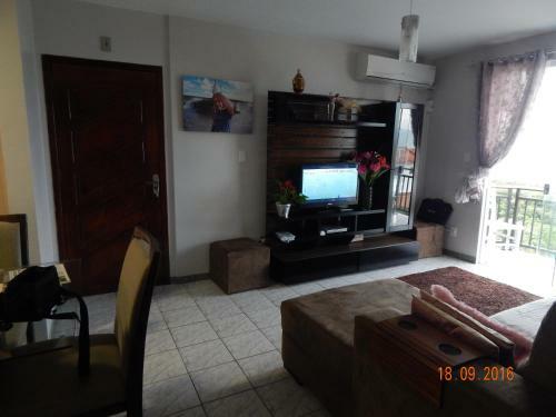 Apartamento 3 Andar, Frente Para O Mar