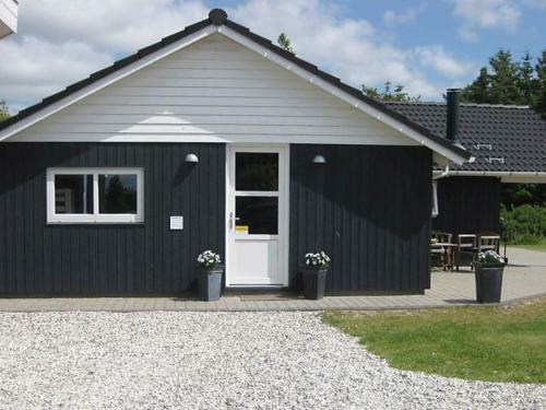 Four-bedroom Holiday Home In Oksb�l 5