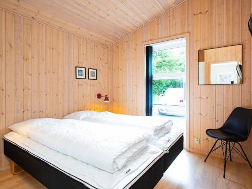 Four-bedroom Holiday Home In Oksb�l 8