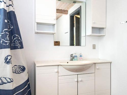 Holiday Home Alling�bro VI