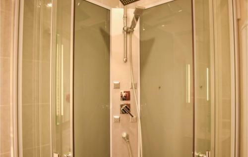 Two-bedroom Holiday Home In Saane Saint Just