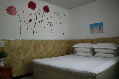 Xiangqing Apartment
