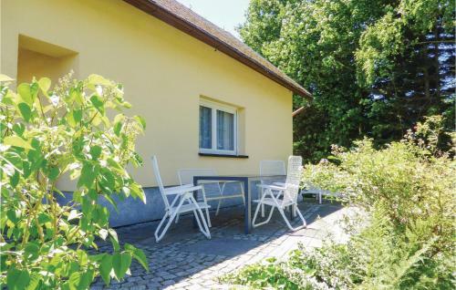 Two-bedroom Holiday Home In Auerbach/schnarrtanne