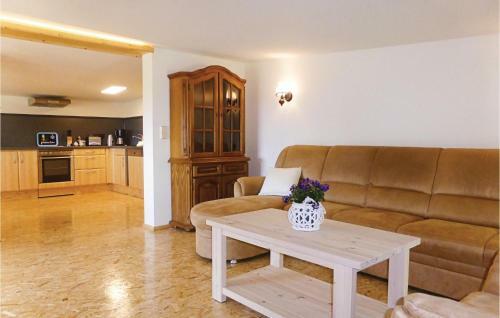 Four-bedroom Apartment In Auerbach Ot Grunheide