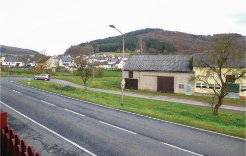 Eighteen-bedroom Holiday Home In Oberstadfeld