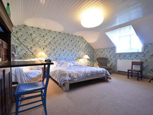 Spacious Farmhouse In Champallement Near Forest