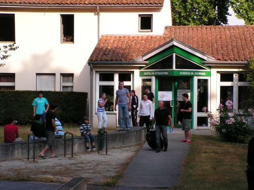 Albergue Auberge de Jeunesse de Saintes
