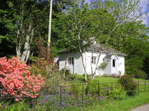 South Lodge