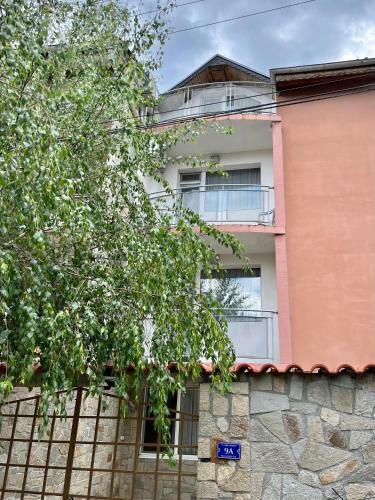 Hostal Stedi Guest Rooms