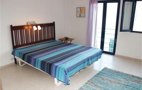 Four-bedroom Holiday Home In Rethymno, Crete
