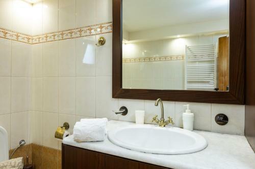Villa Elea Gaia - Enhance Your Senses