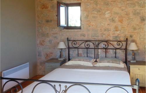 Four-bedroom Holiday Home In Poulithra