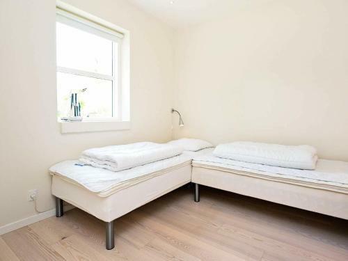 Four-bedroom Holiday Home In H�jby 2
