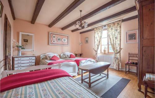 One-bedroom Holiday Home In Chemery Les Deux