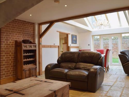 Hobland Barn
