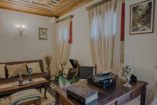 Meliteion Traditional Hotel