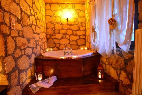 Hostal Xenios Zeys (?????? ????)