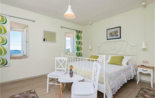 Two-bedroom Holiday Home In Mokalo
