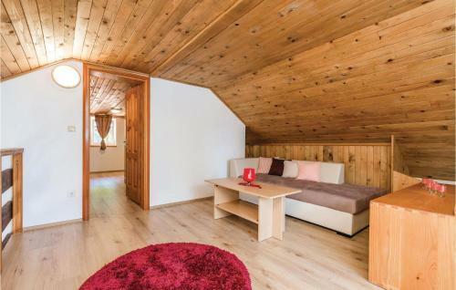 Three-bedroom Holiday Home In Krasno Polje
