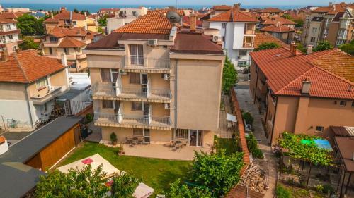 Vanessa Family Hotel