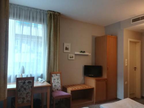 Kapri Hotel