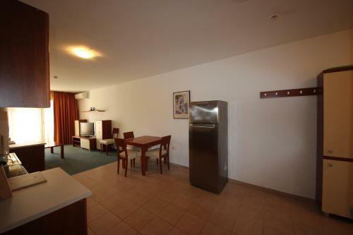 Menada Ravda Apartments