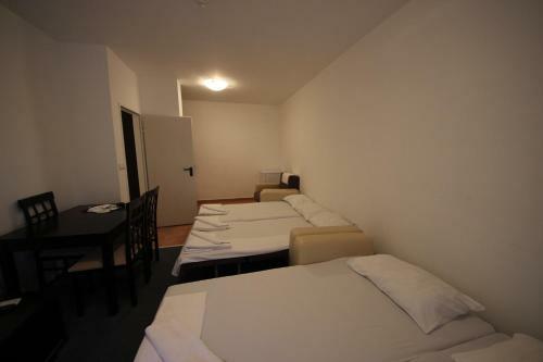 Menada Ravda Apartments
