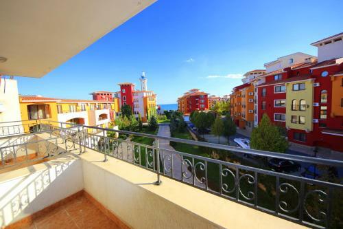 Menada Ravda Apartments