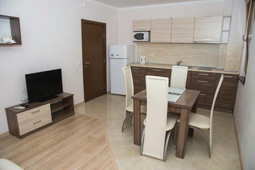 Apart Lev