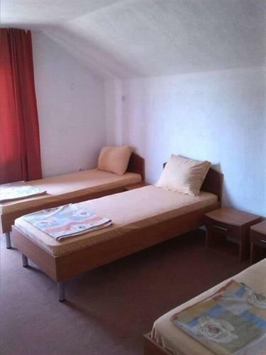 Hostal Dalia Guest House
