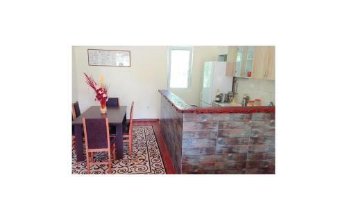 Three-bedroom Holiday Home In Herceg Novi