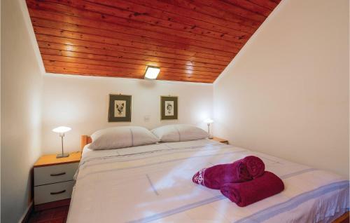 Two-bedroom Holiday Home In Njivice